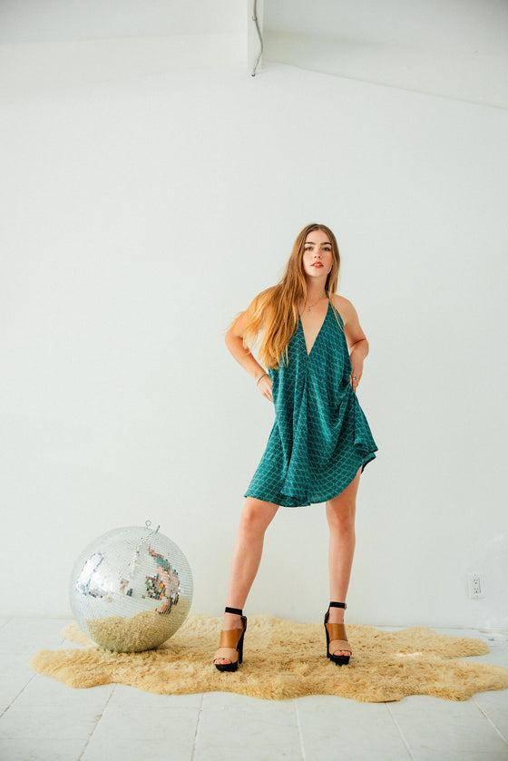 The Party Dress - Taylor