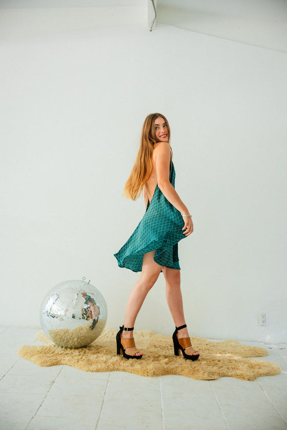 The Party Dress - Taylor