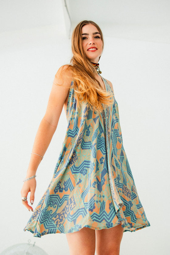 The Party Dress - Cindy