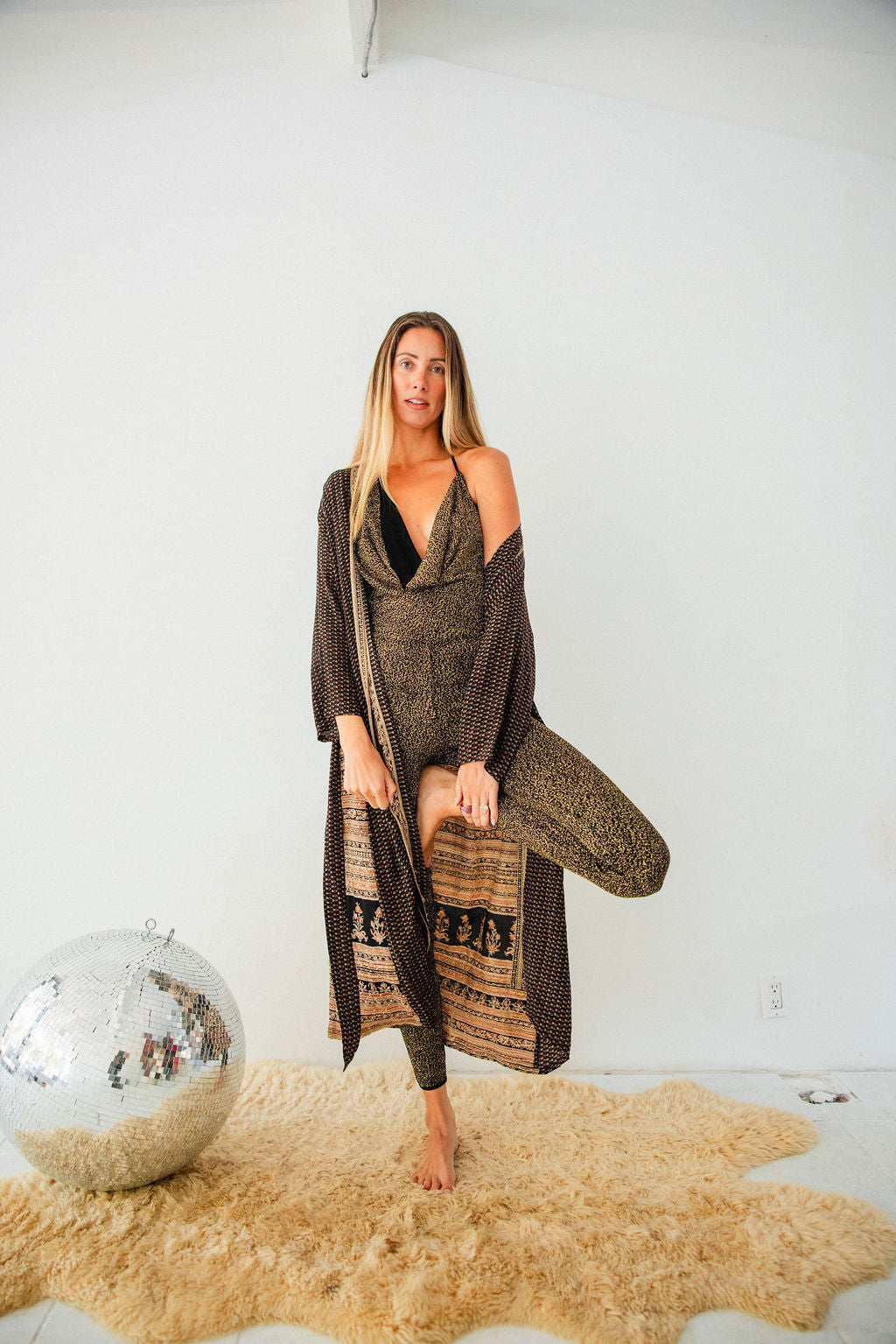 Long Jacket With Belt - Aja