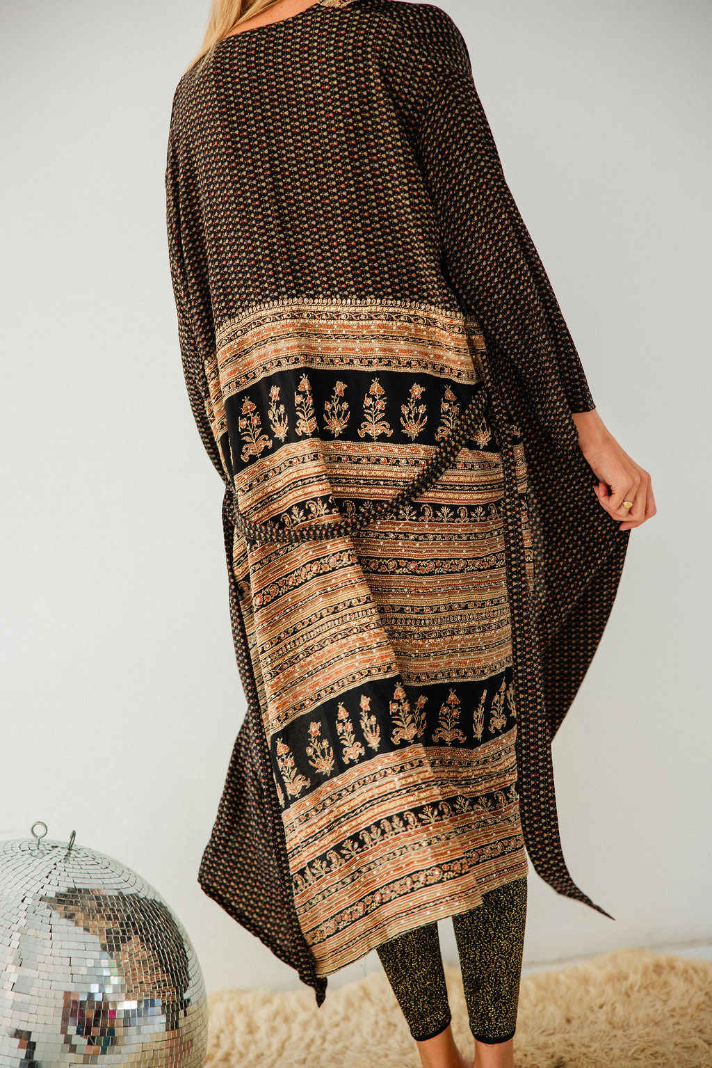 Long Jacket With Belt - Aja