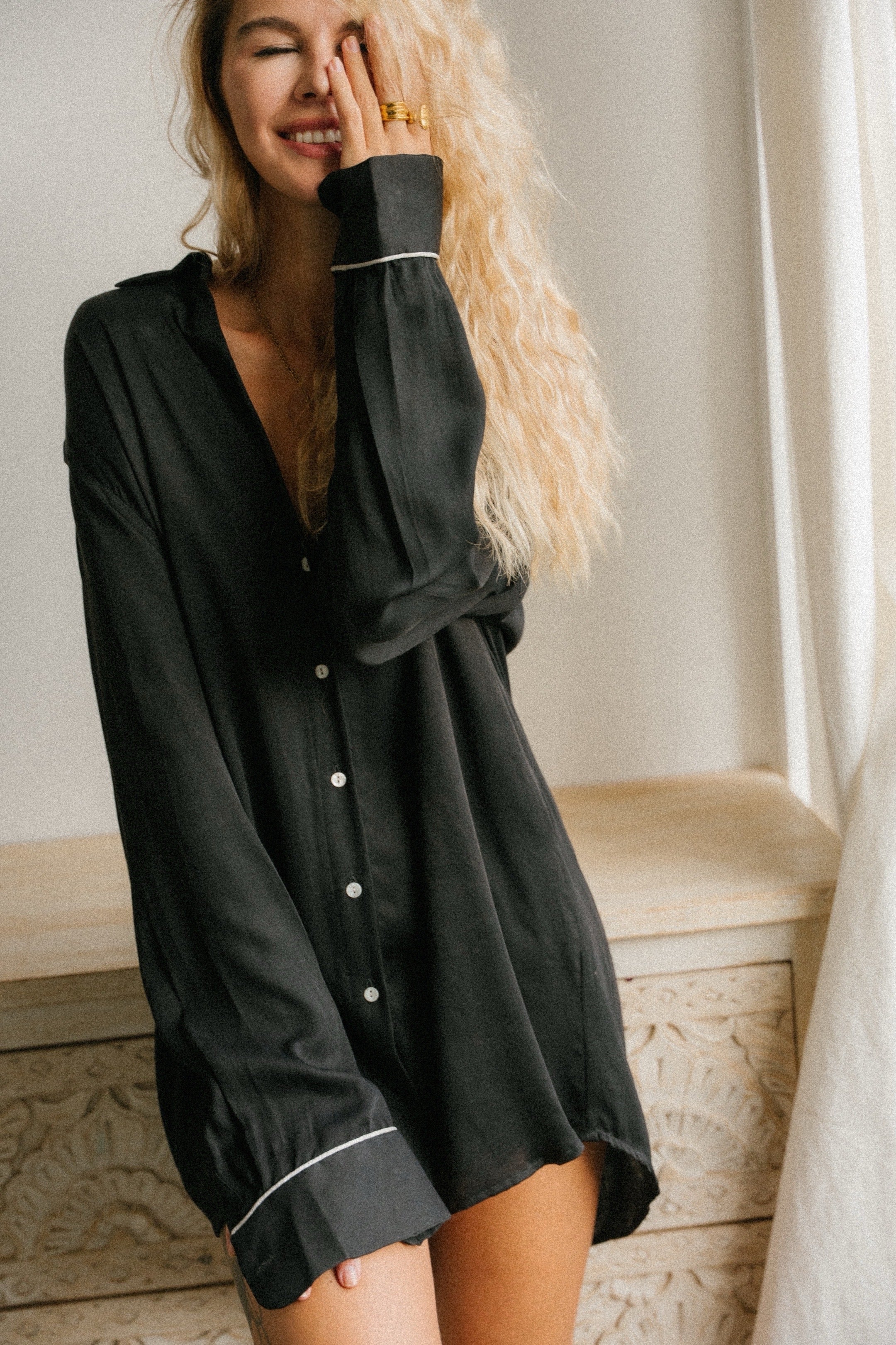 The Tuxedo Shirt - Black