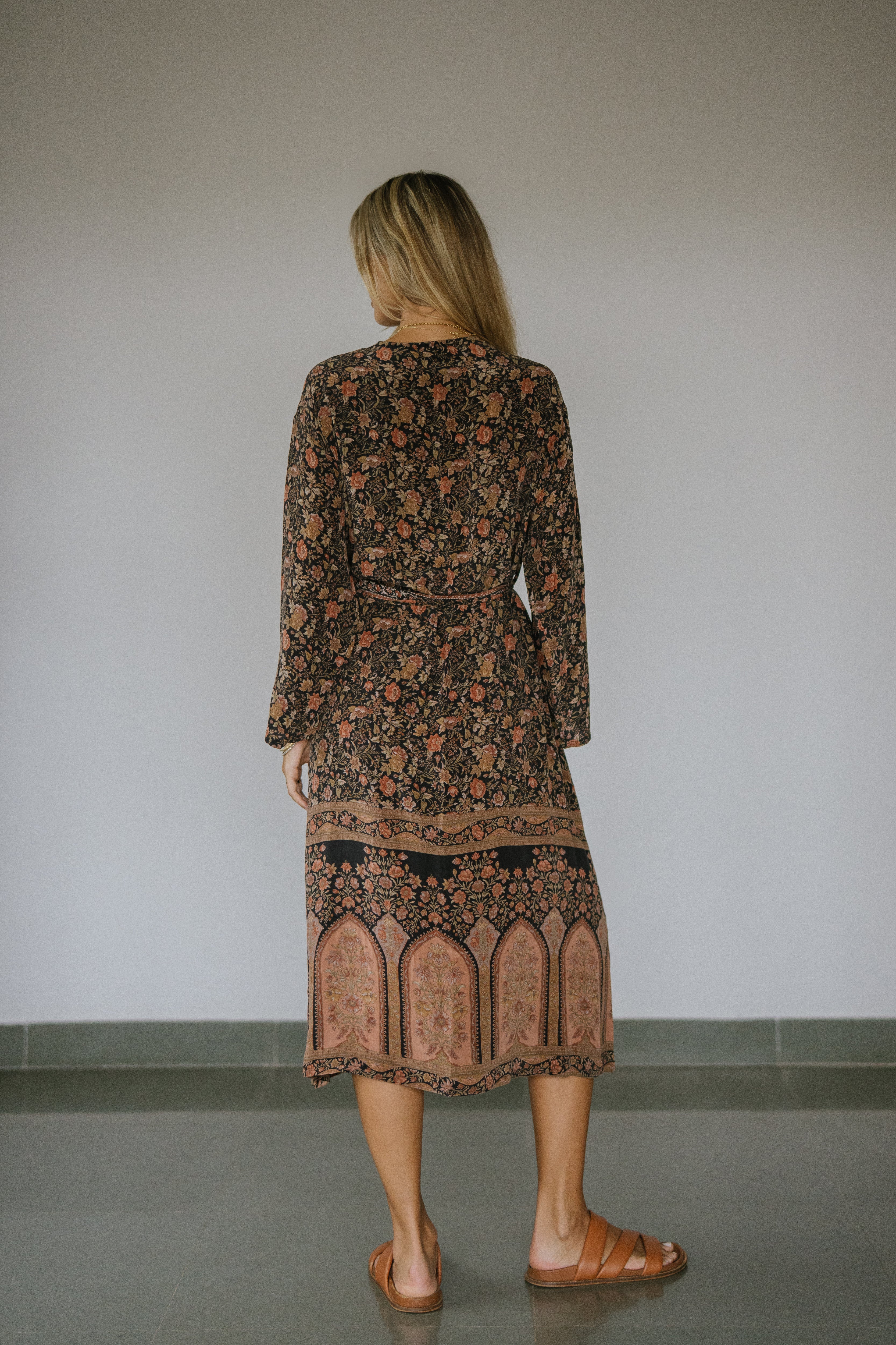Long Jacket With Belt - Reeves