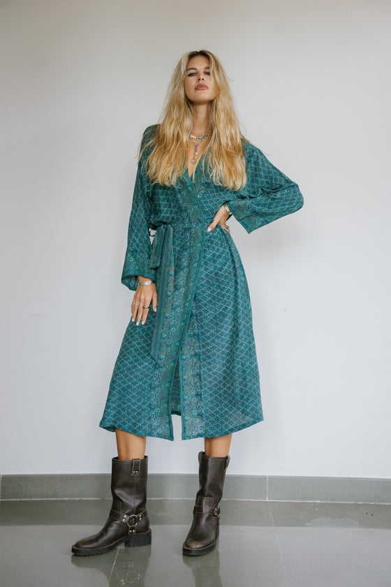 Long Jacket With Belt - Sakana