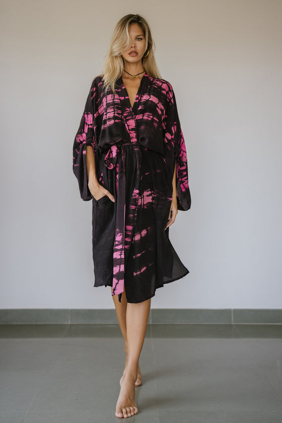 The Dramatic Kimono - Bailey