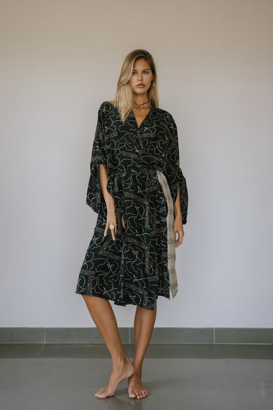 The Dramatic Kimono - Brentwood